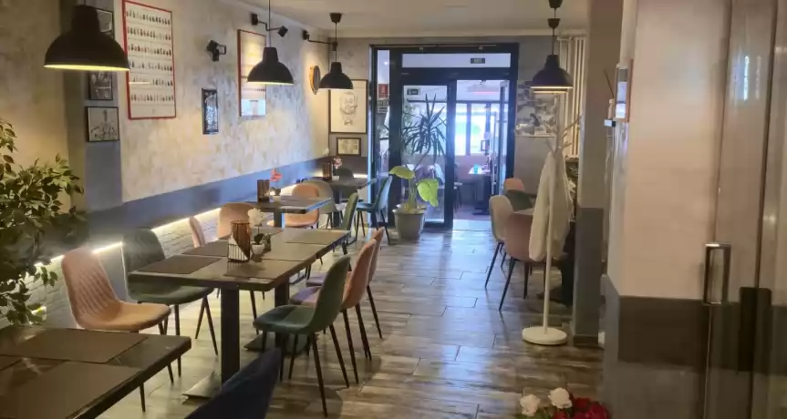 Vanzare restaurant. Preluare afacere