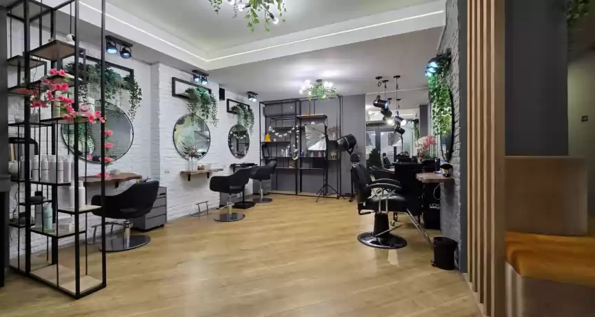 Salon de infrumusetare zona Floreasca