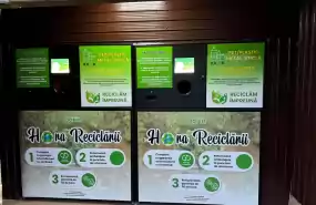 Vand afacere reciclare pet uri - utilaje