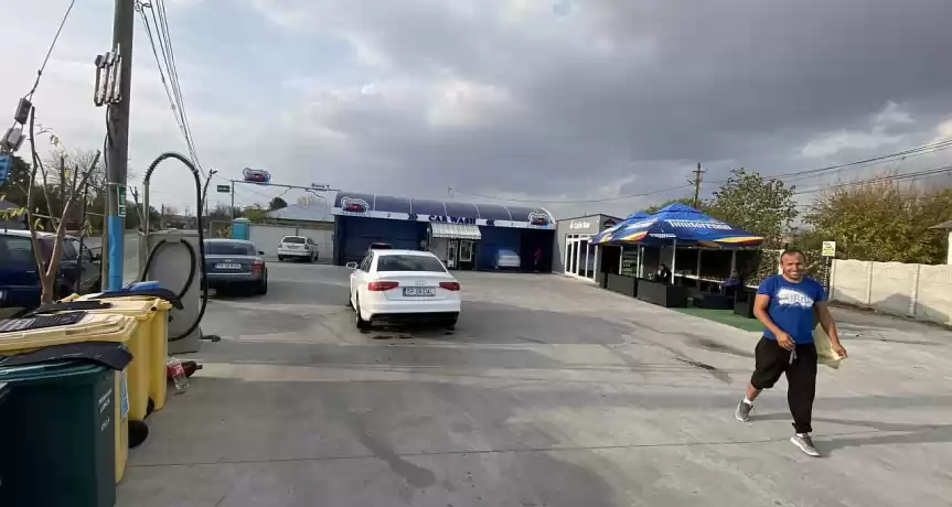 Splatorie Auto Self & Cafe bar